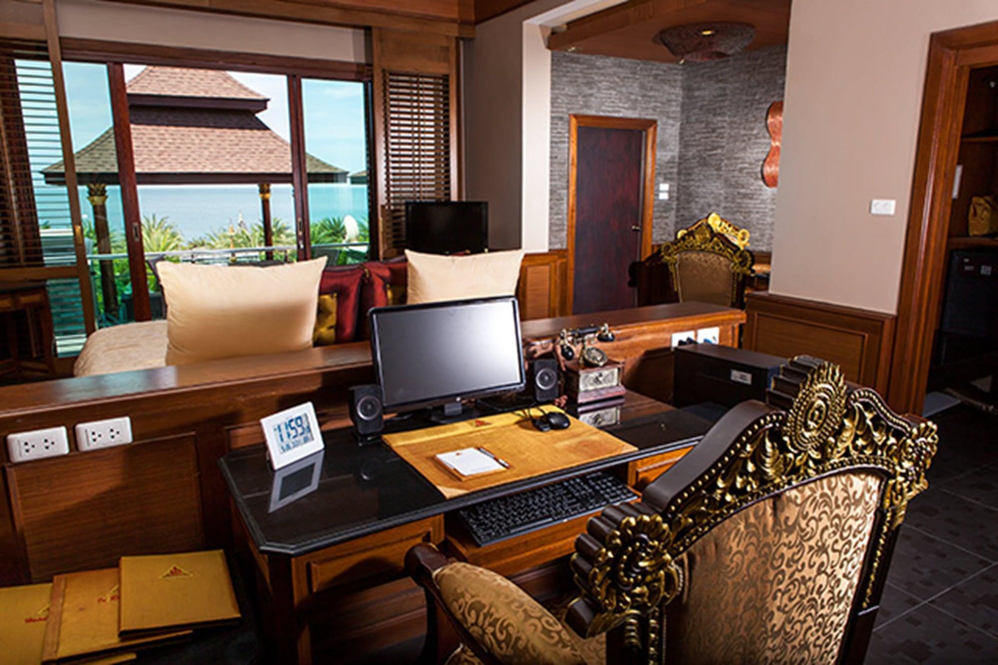 Ammatara Pura Pool Resor 5*